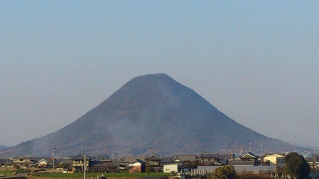 讃岐七富士と我拝師山