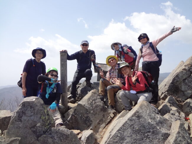 200名山 乾徳山