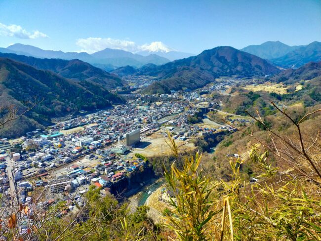 〈レディース登山〉山梨100名山・岩殿山縦走
