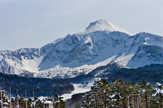 裏磐梯ﾚｲｸﾘｿﾞｰﾄ連泊で挑む厳冬の磐梯山と西吾妻山